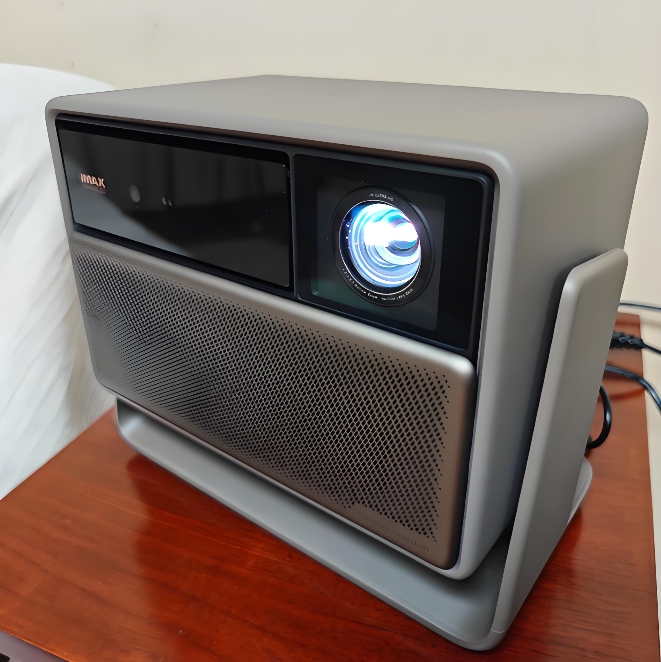 XGIMI RS 20 Ultra Max 4K  5700 - Home Cinema Imax ulasan dan harga